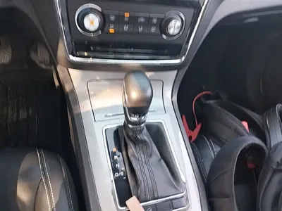 Roewe RX5
