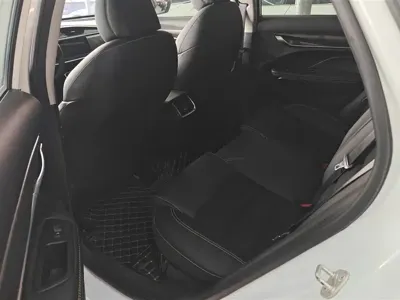 Geely Binrui