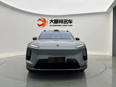 Nio EC6