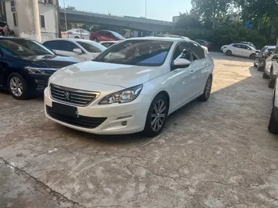 Peugeot 408