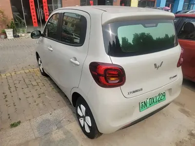 Wuling MINIEV