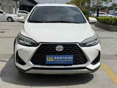 Toyota Yaris L