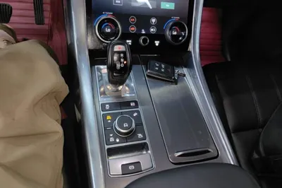 Land Rover Range Rover SportNew Energy