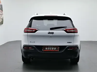 Jeep Cherokee (Import)